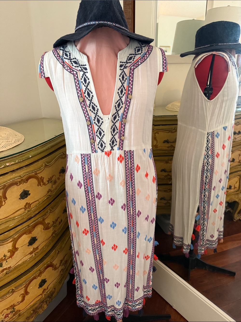 Tigerlily White Embroidered Midi Dress with embroidery and Multicolor Motifs